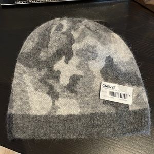 Athleta Gray Camo Beanie